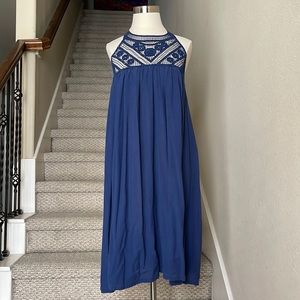 Sz M crocheted neckline blue dress